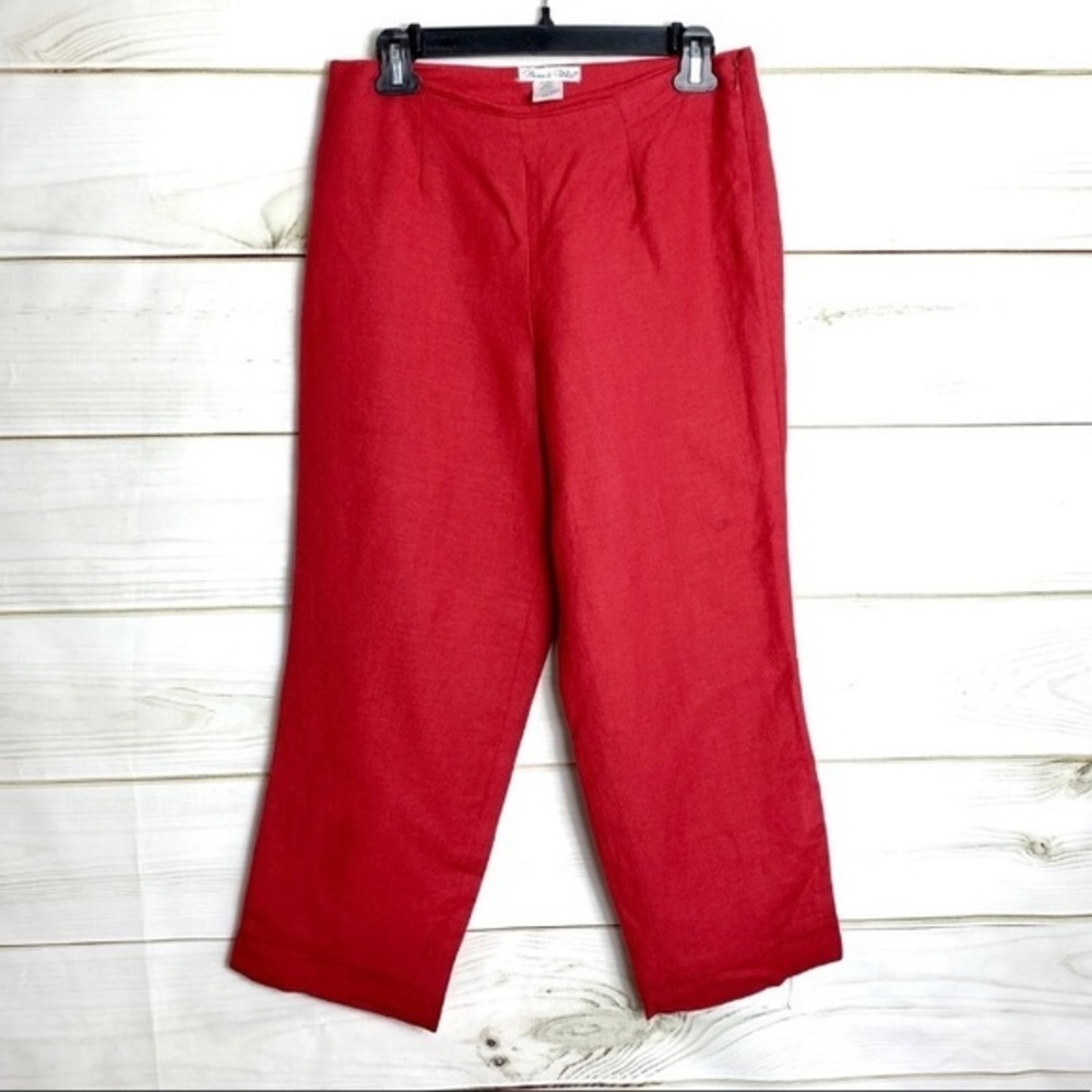 Deanne & White red Linen Capri pants